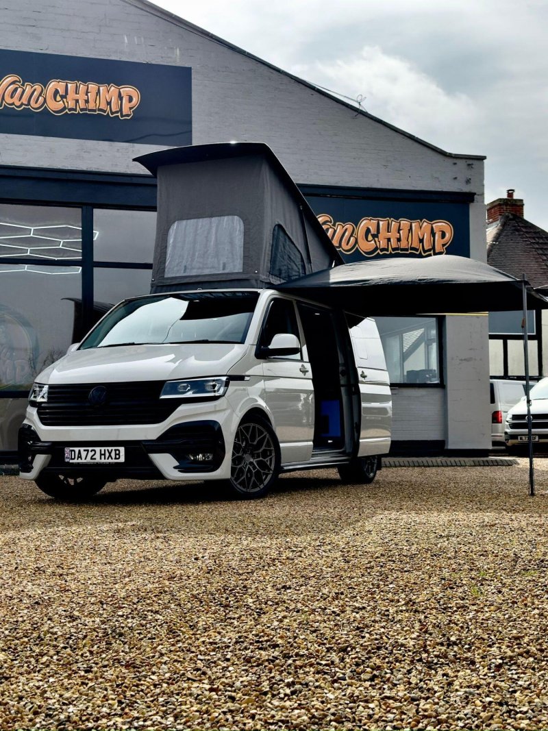 VOLKSWAGEN CAMPERVAN